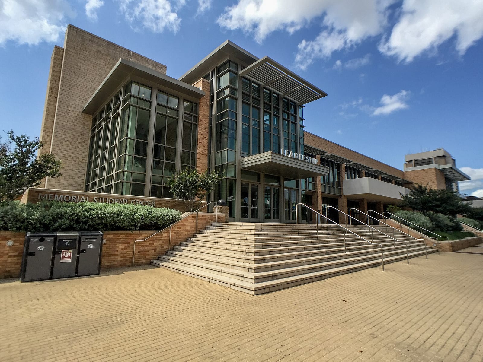 The Memorial Student Center's front steps on a sunny day